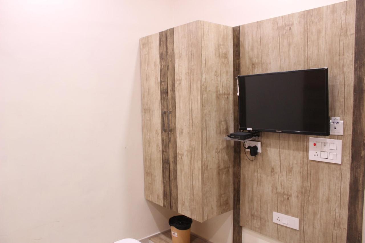 Shree Krishna Hotels Amritsar Luaran gambar